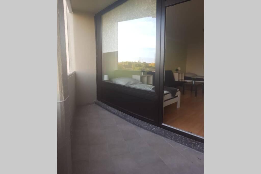 1 A Ferienwohnung Modern Duisburg Eksteriør billede