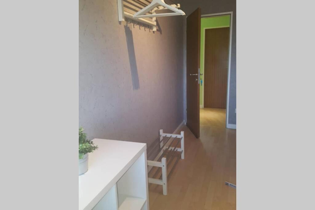 1 A Ferienwohnung Modern Duisburg Eksteriør billede
